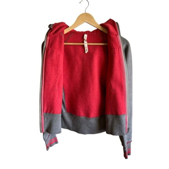 Lululemon Scuba Hoodie Size 4 Grey Pink Factory Distressed - Picture 13 of 16